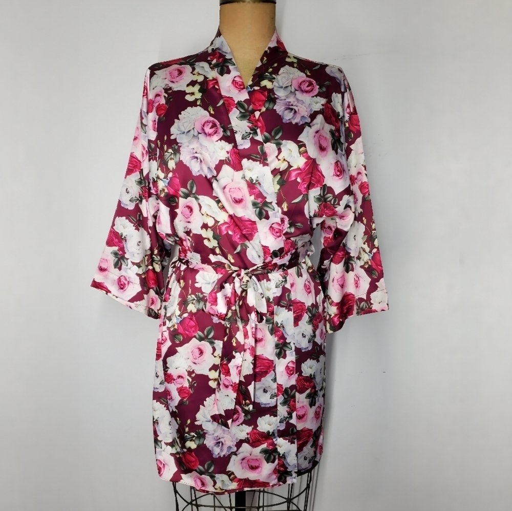 Flora Nikrooz Size M/L Robe Satin Rose Floral Pink Burgundy 3/4 Sleeve Tie Belt